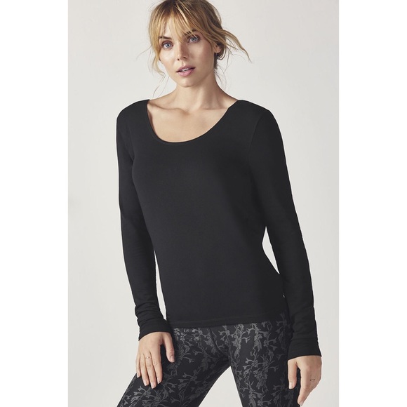 Fabletics Karen L/S Tee - Medium - new with tags - Picture 2 of 6